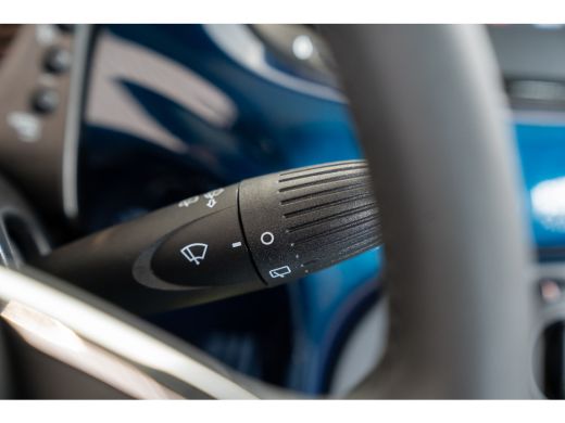 Fiat 500 1.0 Hybrid Dolcevita Finale | Parkeersensoren | Panoramadak | Apple Carplay & Android Auto | Crui... ActivLease financial lease