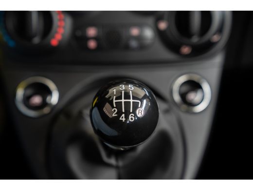 Fiat 500 1.0 Hybrid Dolcevita Finale | Parkeersensoren | Panoramadak | Apple Carplay & Android Auto | Crui... ActivLease financial lease