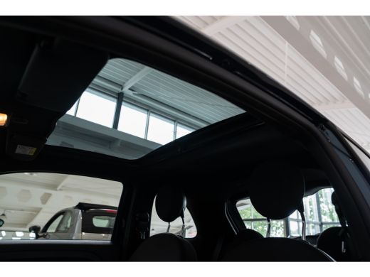 Fiat 500 1.0 Hybrid Dolcevita Finale | Parkeersensoren | Panoramadak | Apple Carplay & Android Auto | Crui... ActivLease financial lease