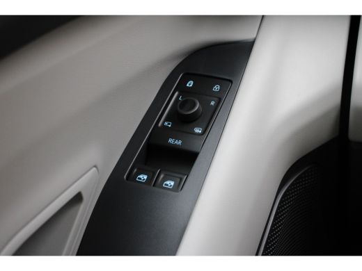 Ford Capri 1 NU IN DE SHOWROOM! | NIEUW TE BESTELLEN! | PRIJS = INCL SEPP SUBSIDIE | VANAF PRIJS!! ActivLease financial lease