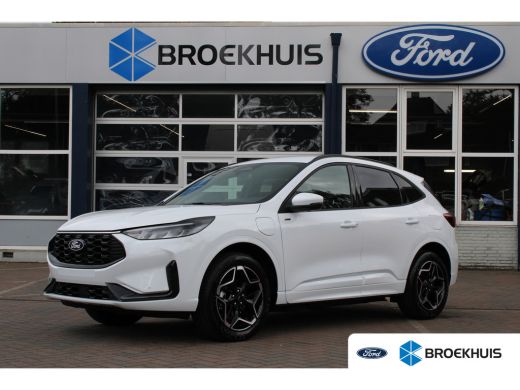 Ford Kuga 2.5 PHEV ST-LINE | DIRECT LEVERBAAR! | ELEKTR TREKHAAK | WINTERPACK | 19'' LMV | STANDVERWARMING ... Ford Kuga 2.5 PHEV ST-LINE | DIRECT LEVERBAAR! | ELEKTR TREKHAAK | WINTERPACK | 19'' LMV | STANDVERWARMING ...
