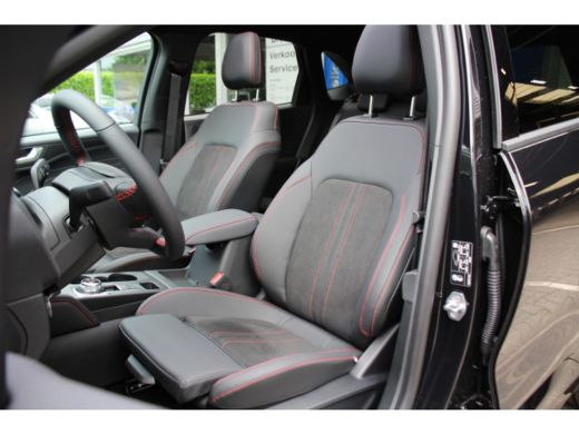 Ford Kuga 2.5 PHEV ST-LINE X | SNEL RIJDEN! | PANODAK | WINTERPACK | DRIVER ASS PACK | 19" VELGEN | 2100KG ... ActivLease financial lease