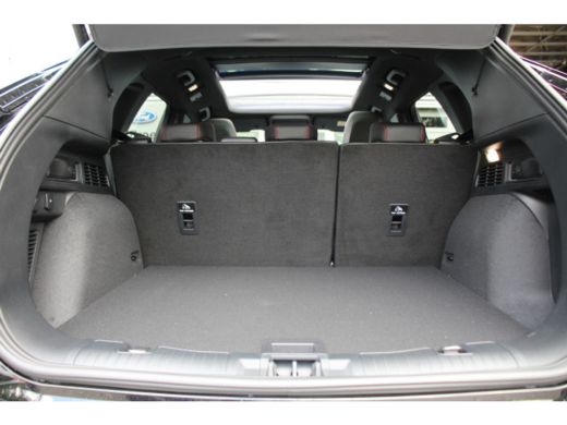 Ford Kuga 2.5 PHEV ST-LINE X | SNEL RIJDEN! | PANODAK | WINTERPACK | DRIVER ASS PACK | 19" VELGEN | 2100KG ... ActivLease financial lease