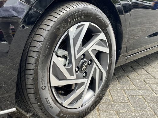 Hyundai i20 1.0 T-GDI 100pk Premium | Carplay | Climate | Camera | Keyless | Navigatie | Full Led | Bose Audi... ActivLease financial lease