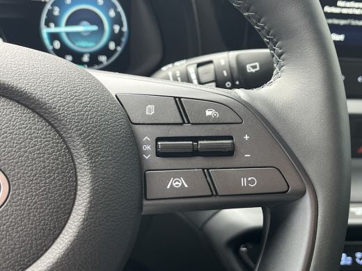 Hyundai i20 1.0 T-GDI 100pk Premium | Carplay | Climate | Camera | Keyless | Navigatie | Full Led | Bose Audi... ActivLease financial lease