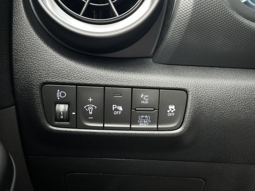 Hyundai Kona 1.6 GDI HEV 140pk Fashion Design Automaat | Carplay | Camera | Climate | Keyless | Navigatie | Kr... ActivLease financial lease