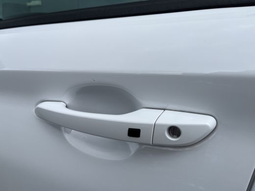 Hyundai Kona 1.6 GDI HEV 140pk Fashion Design Automaat | Carplay | Camera | Climate | Keyless | Navigatie | Kr... ActivLease financial lease