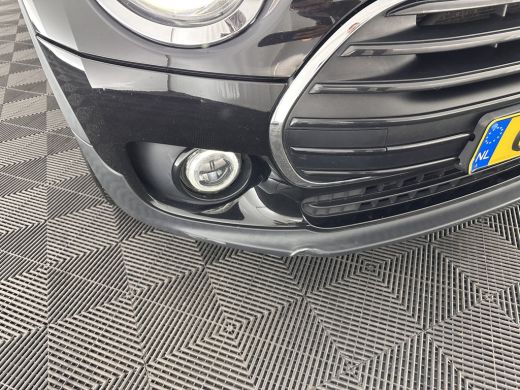 Mini Clubman 1.5 Cooper Chili (INCL-BTW) Aut. *LEATHER-MICROFIBRE | FULL-LED | KEYLESS | NAVI-FULLMAP | SPORT-... ActivLease financial lease