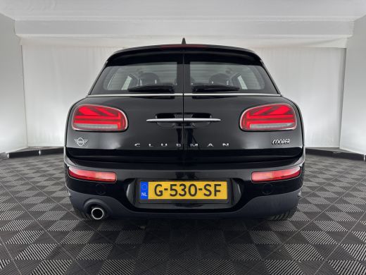 Mini Clubman 1.5 Cooper Chili (INCL-BTW) Aut. *LEATHER-MICROFIBRE | FULL-LED | KEYLESS | NAVI-FULLMAP | SPORT-... ActivLease financial lease