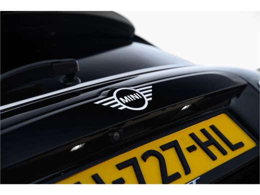 Mini Countryman 2.0 Cooper S | Leer | Harman Kardon | Panoramadak | Camera | Carplay | Head up ActivLease financial lease
