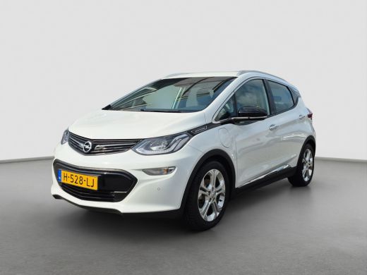Opel Ampera-e Business executive 60 kWh | Apple Carplay/Android Auto|telefoonintegratie premium | Stuurwiel ver... Opel Ampera-e Business executive 60 kWh | Apple Carplay/Android Auto|telefoonintegratie premium | Stuurwiel ver...