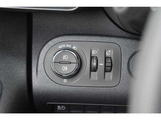 Opel Combo-e L2H1 Edition 50 kWh | Navigatie | Cruise Control | Airco | DAB+ | !! ActivLease financial lease