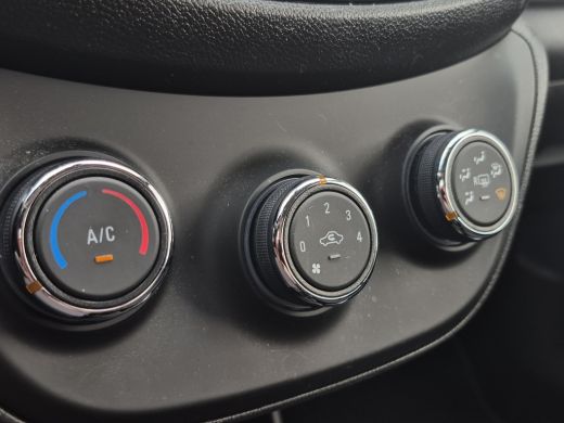Opel KARL 1.0 ecoFLEX 120 Jaar Edition | Lichtmetalen velgen 15" | Parkeersensor achter | Speciale kleur ActivLease financial lease