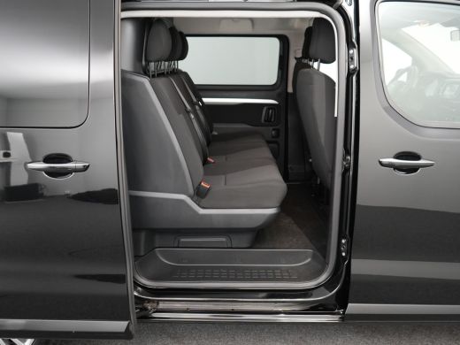 Opel Vivaro 2.0 Diesel 180pk Automaat L3 DC | Bumpers in carrosseriekleur | Cruise control | LED dagrijverlic... ActivLease financial lease