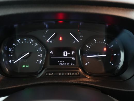 Opel Vivaro 2.0 Diesel 180pk Automaat L3 DC | Bumpers in carrosseriekleur | Cruise control | LED dagrijverlic... ActivLease financial lease