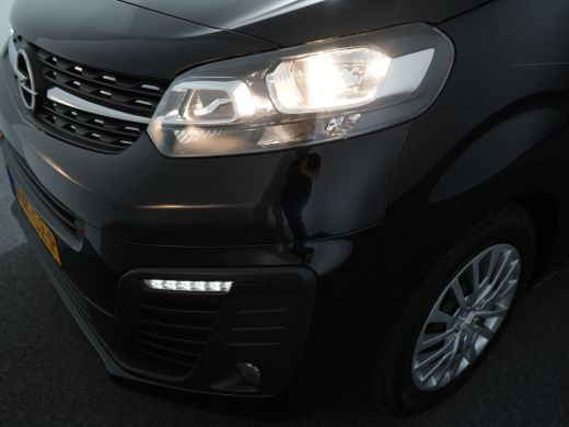 Opel Vivaro 2.0 Diesel 180pk Automaat L3 DC | Bumpers in carrosseriekleur | Cruise control | LED dagrijverlic... ActivLease financial lease
