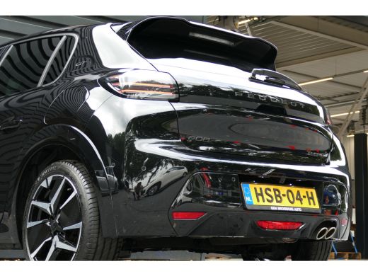 Peugeot 208 HYBRID 136PK GT AUTOMAAT / NAVI / CLIMA / PDC / 17" LMV / CAMERA V+A / PANO.DAK / FULL-LED / KEYL... ActivLease financial lease