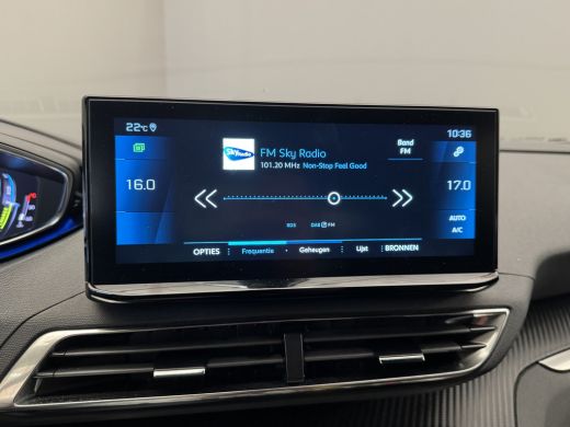 Peugeot 3008 1.2 Hybrid 145 Allure Pack Business | Camera | Navigatie | Carplay | Leder/Stof | Cruise | Climat... ActivLease financial lease