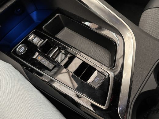 Peugeot 3008 1.2 Hybrid 145 Allure Pack Business | Camera | Navigatie | Carplay | Leder/Stof | Cruise | Climat... ActivLease financial lease