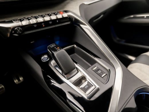 Peugeot 3008 1.6 HYbrid 225 GT 225Pk Automaat (APPLE CARPLAY, GROOT NAVI, LEDER, KEYLESS, 360 CAMERA, SPORTSTO... ActivLease financial lease