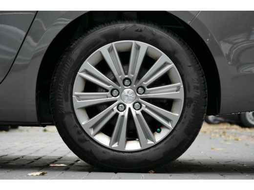 Peugeot 308 SW 1.2 PURETECH 130PK ALLURE / NAVI / LED / PDC / CLIMA / 16"LMV / CAMERA / PANO.DAK / BLUETOOTH ... ActivLease financial lease
