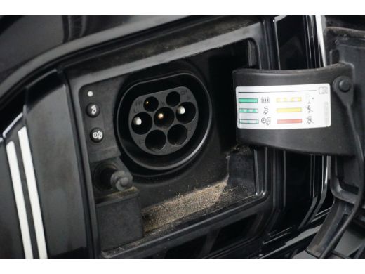 Skoda Superb Combi 1.4 TSI PHEV 204PK DSG-6 iV Sportline Business | TREKHAAK | PANORAMADAK | NAVIGATIE | 19 IN... ActivLease financial lease