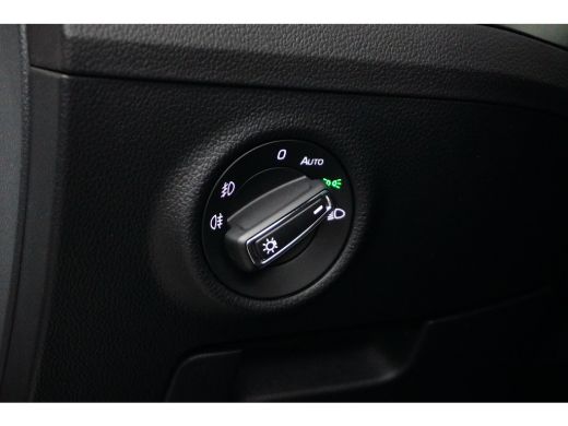 Skoda Superb Combi 1.4 TSI PHEV 204PK DSG-6 iV Sportline Business | TREKHAAK | PANORAMADAK | NAVIGATIE | 19 IN... ActivLease financial lease