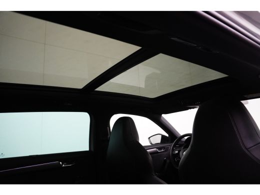 Skoda Superb Combi 1.4 TSI PHEV 204PK DSG-6 iV Sportline Business | TREKHAAK | PANORAMADAK | NAVIGATIE | 19 IN... ActivLease financial lease