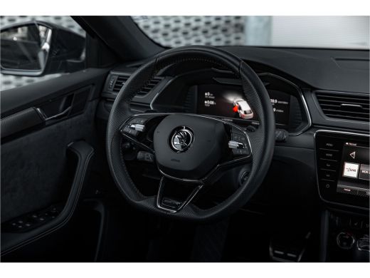 Skoda Superb Combi 1.4 TSI iV 218pk Sportline Business | Adapt. Cruise | Camera | Navigatie | Stoel- Stuurverw... ActivLease financial lease