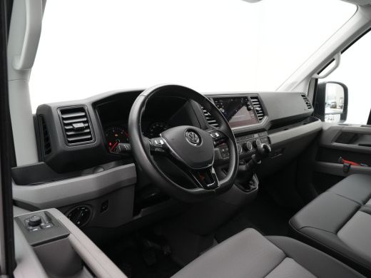 Volkswagen Crafter 35 2.0 TDI L3H3 Highline EURO VI Trekhaak Betimmering App. Camera ActivLease financial lease