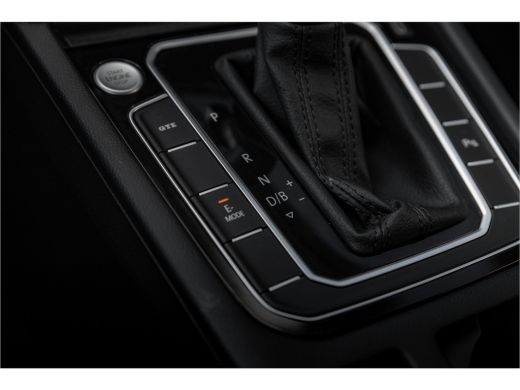 Volkswagen Passat Variant 1.4 TSI PHEV GTE Business | Achteruitrijcamera | Chroom delen exterieur | Climatronic ( 3... ActivLease financial lease