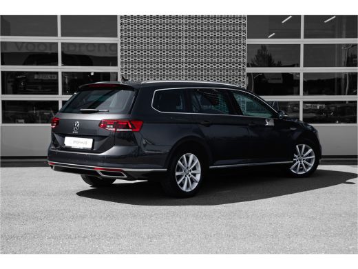 Volkswagen Passat Variant 1.4 TSI PHEV GTE Business | Achteruitrijcamera | Comfortstoel(en) | Cruise control adaptief ActivLease financial lease