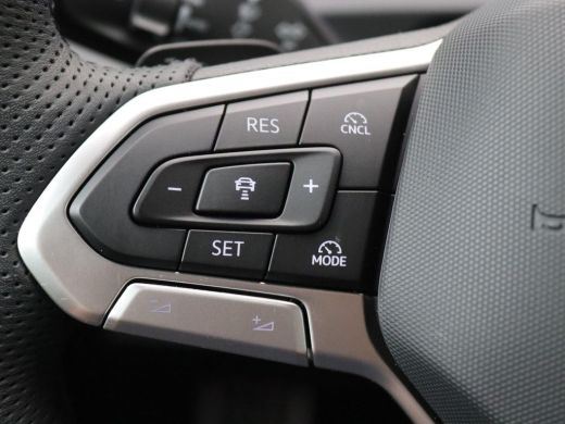 Volkswagen Tiguan 1.5 eHybrid R-Line Edition 272PK DSG Black Style, Trekhaak wegklapbaar, Panoramadak, Head-Up disp... ActivLease financial lease