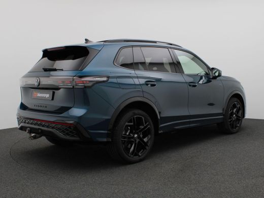 Volkswagen Tiguan 1.5 eHybrid R-Line Edition 272PK DSG Black Style, Trekhaak wegklapbaar, Panoramadak, Head-Up disp... ActivLease financial lease