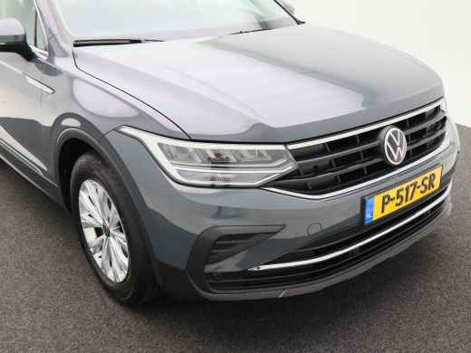 Volkswagen Tiguan 1.5 TSi 150 Pk Automaat Life Business | Camera | Carplay | Elektrische Achterklep | Privacy Glass... ActivLease financial lease