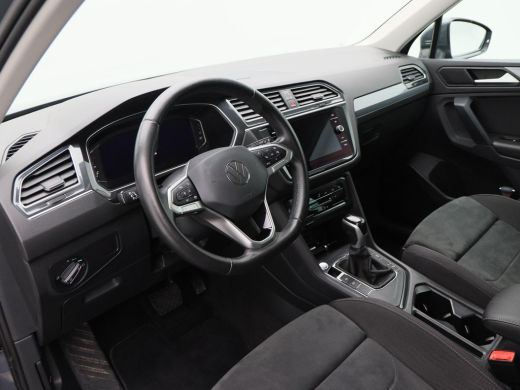 Volkswagen Tiguan 1.5 TSi 150 Pk Automaat Life Business | Camera | Carplay | Elektrische Achterklep | Privacy Glass... ActivLease financial lease