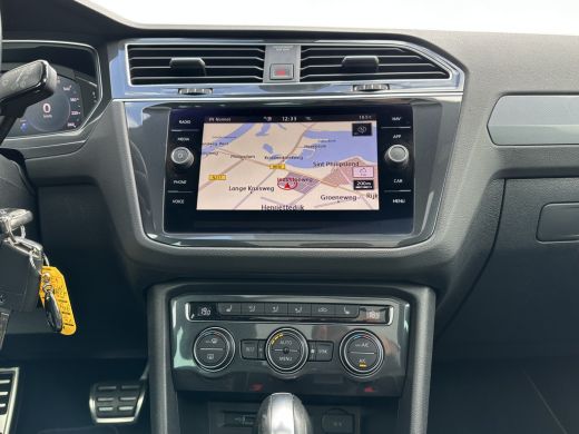 Volkswagen Tiguan 1.5 TSI ACT 150pk DSG R-Line | Pano dak | Leder ActivLease financial lease