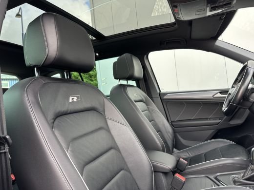 Volkswagen Tiguan 1.5 TSI ACT 150pk DSG R-Line | Pano dak | Leder ActivLease financial lease