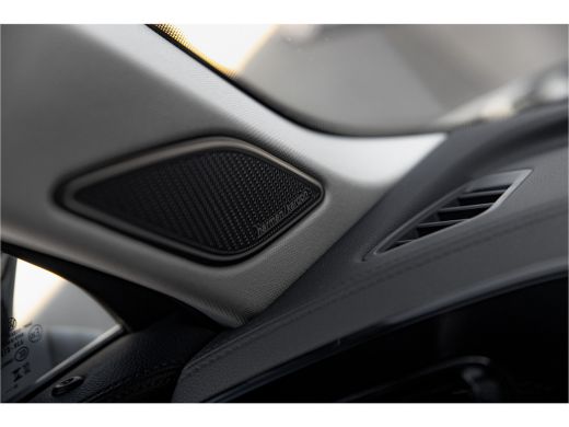 Volkswagen Tiguan 1.5TSi 272pk eHybrid Elegance | Panoramadak | Harman Kardon | Trekhaak | ActivLease financial lease