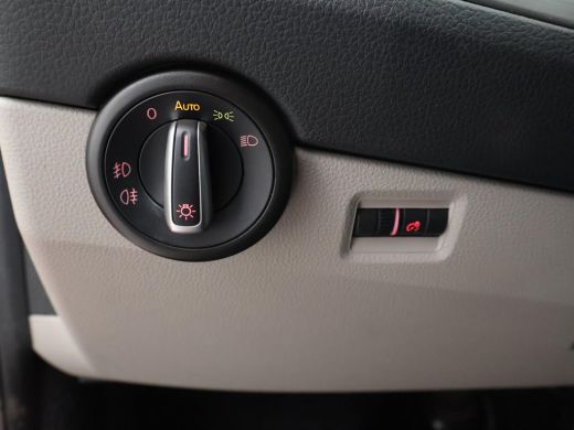 Volkswagen Transporter 2.0 TDI L2H1 4MOTION 204 PK DSG AUT. DUBBEL CAB. HIGHLINE + SCHUIFDAK | LED | ADAPTIVE CRUISE | 2... ActivLease financial lease