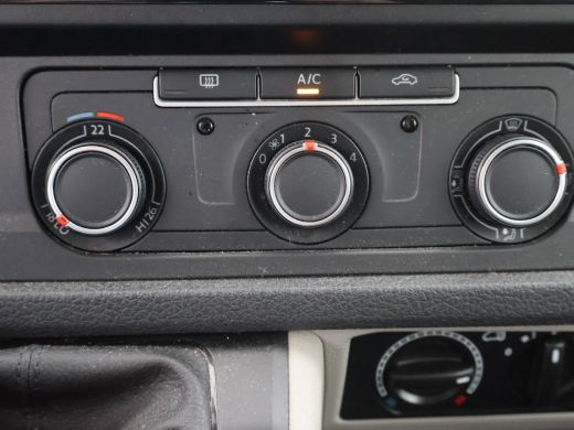 Volkswagen Transporter 2.0 TSI CNG AARDGAS L2H2 *EXCL. BTW!* 9-PERSOONS + AIRCO ActivLease financial lease