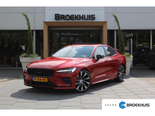 Volvo  S60 B3 R-Design | Styling-Pakket | Panoramisch schuif-/kanteldak | Stoel & stuurwielverwarming |