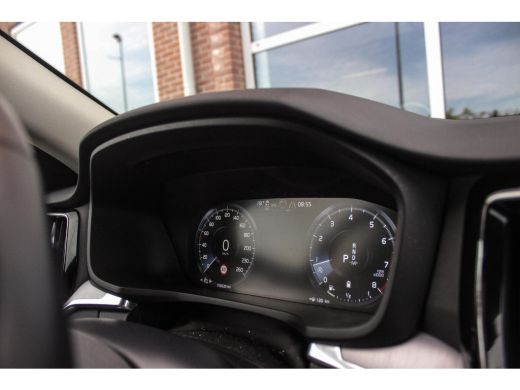 Volvo  V60 2.0 B3 Momentum Advantage | 1e eigenaar | BTW auto | Origineel NL | LED | Camera | 17 inch | Crui... ActivLease financial lease