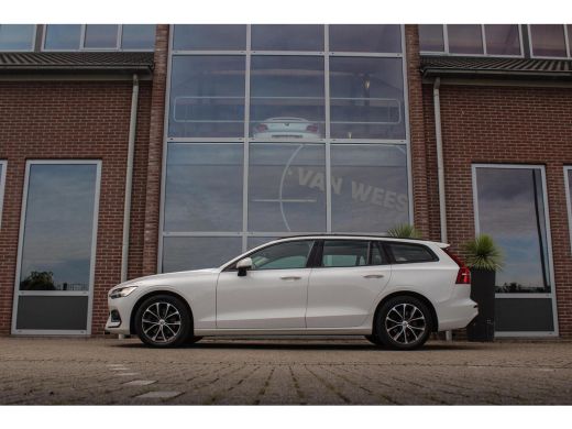 Volvo  V60 2.0 B3 Momentum Advantage | 1e eigenaar | BTW auto | Origineel NL | LED | Camera | 17 inch | Crui... ActivLease financial lease