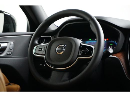 Volvo  XC60 2.0 T6 Plug-in hybrid AWD Plus Dark | Achterbank verwarmd | Apple Carplay/Android Auto|telefoonin... ActivLease financial lease