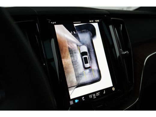 Volvo  XC60 2.0 T6 Plug-in hybrid AWD Plus Dark | Achterbank verwarmd | Apple Carplay/Android Auto|telefoonin... ActivLease financial lease