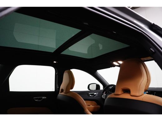 Volvo  XC60 2.0 T6 Plug-in hybrid AWD Plus Dark | Achterbank verwarmd | Apple Carplay/Android Auto|telefoonin... ActivLease financial lease