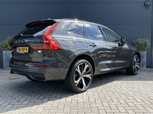 Volvo  XC60 2.0 T6 Plug-in hybrid AWD Plus Dark | Achterbank verwarmd | Elektrisch glazen panorama-dak | Elek... ActivLease financial lease
