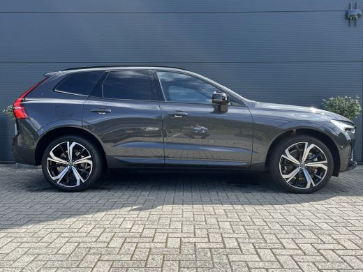 Volvo  XC60 2.0 T6 Plug-in hybrid AWD Plus Dark | Achterbank verwarmd | Elektrisch glazen panorama-dak | Elek... ActivLease financial lease