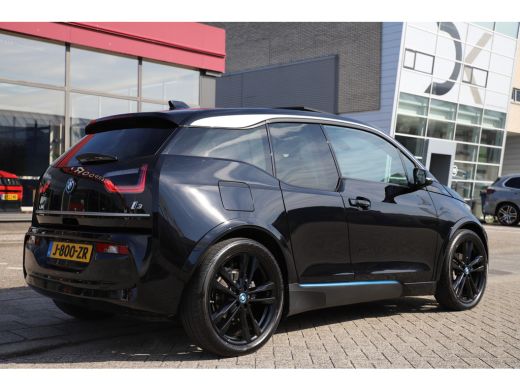 BMW i3 120Ah 42 kWh For The Oceans/S-dak/Adaptive/1e Eig./leder/H-Kardon/W-pomp/3-fase ActivLease financial lease
